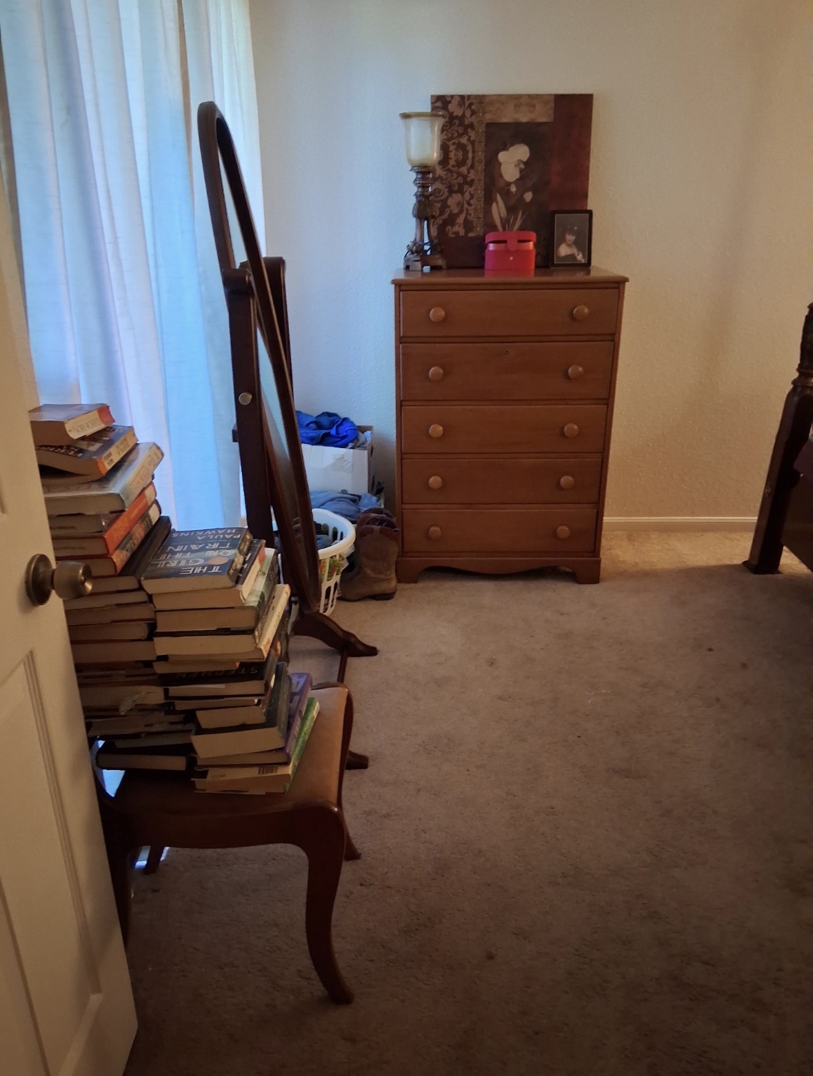 Living room after cleaning